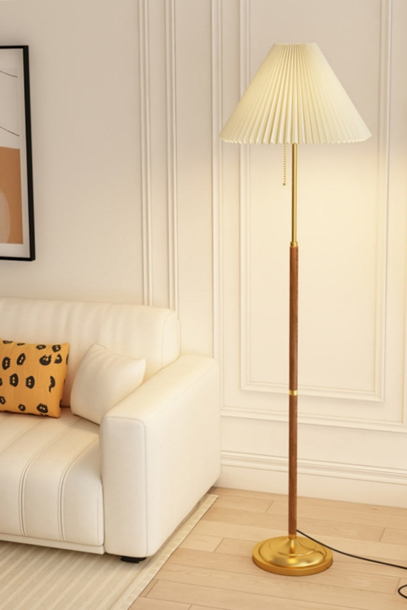 Retro-Style Solid Wood Floor Lamp