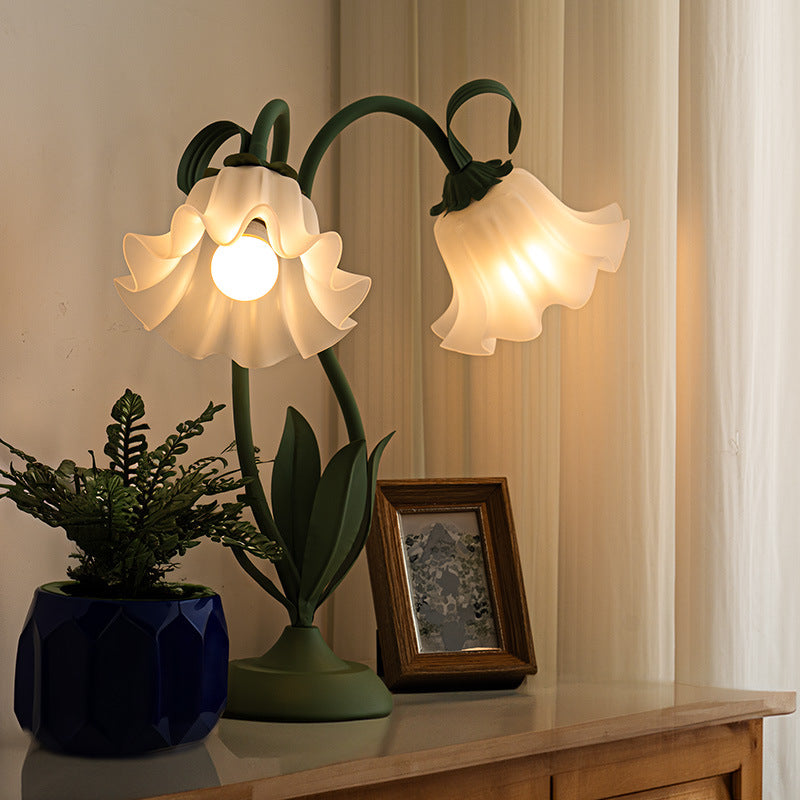 Double Flower Romantic Atmosphere Table Lamp