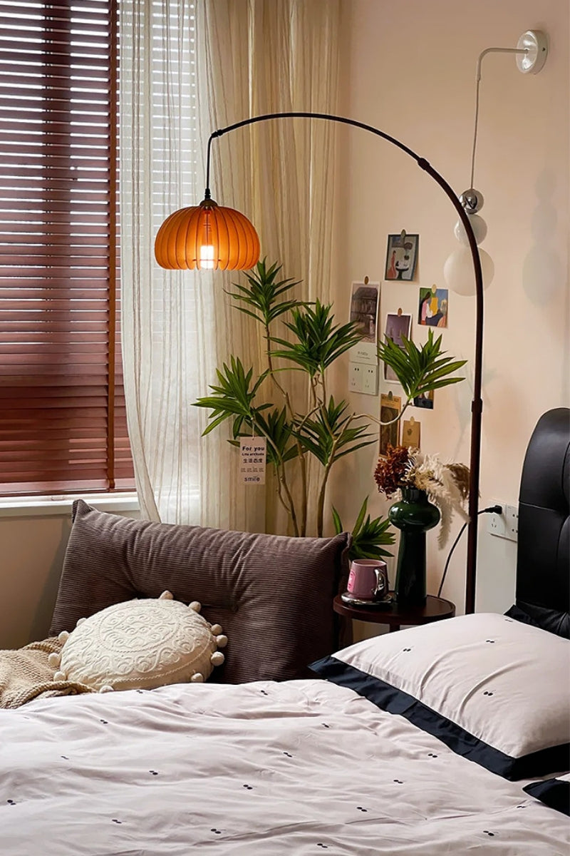 Retro Pumpkin Floor Lamp