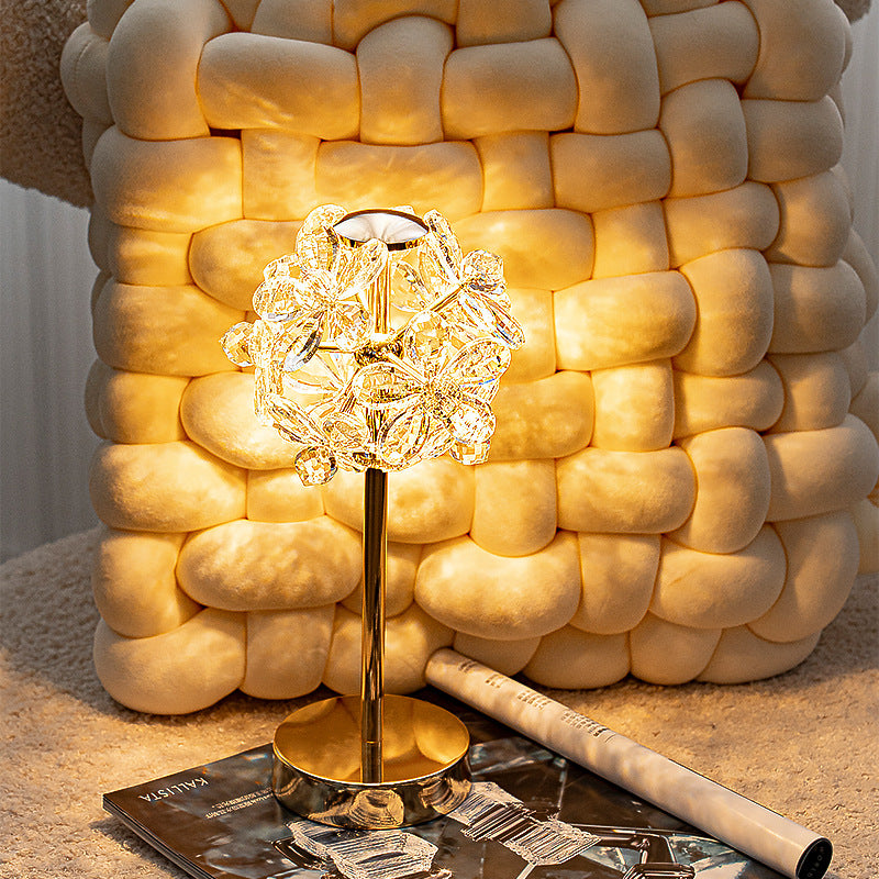 Light Luxury Flower Crystal Table Lamp