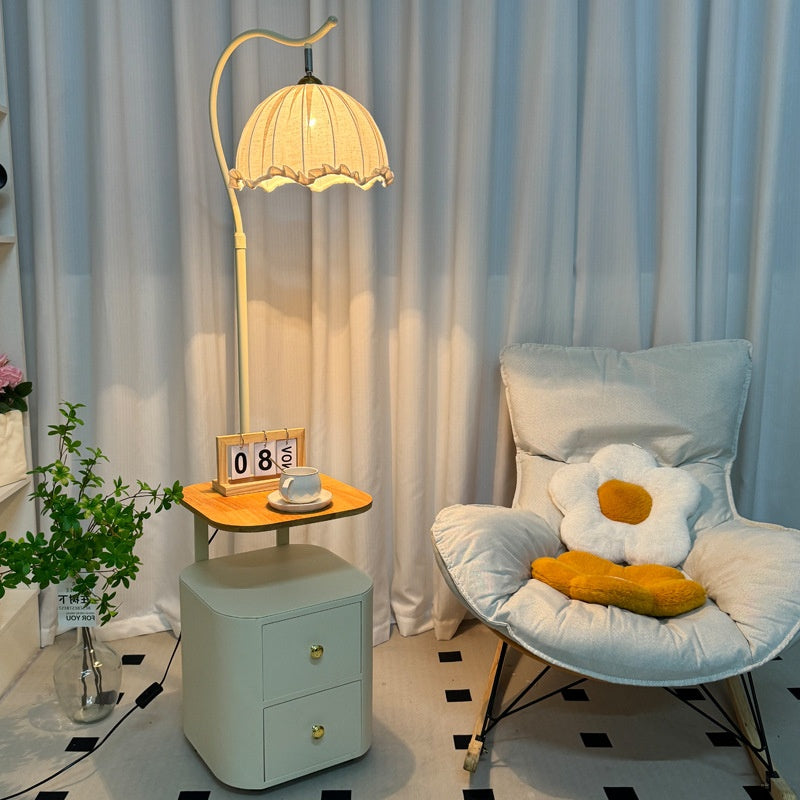 Cream-Style Bedside Table Floor Lamp