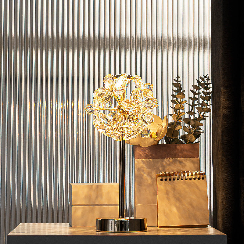 Light Luxury Flower Crystal Table Lamp