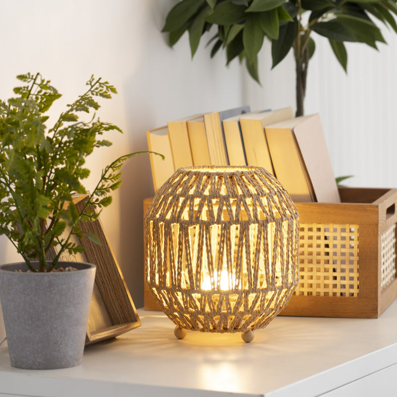 Rural Style Woven Lanterns Table Lamp