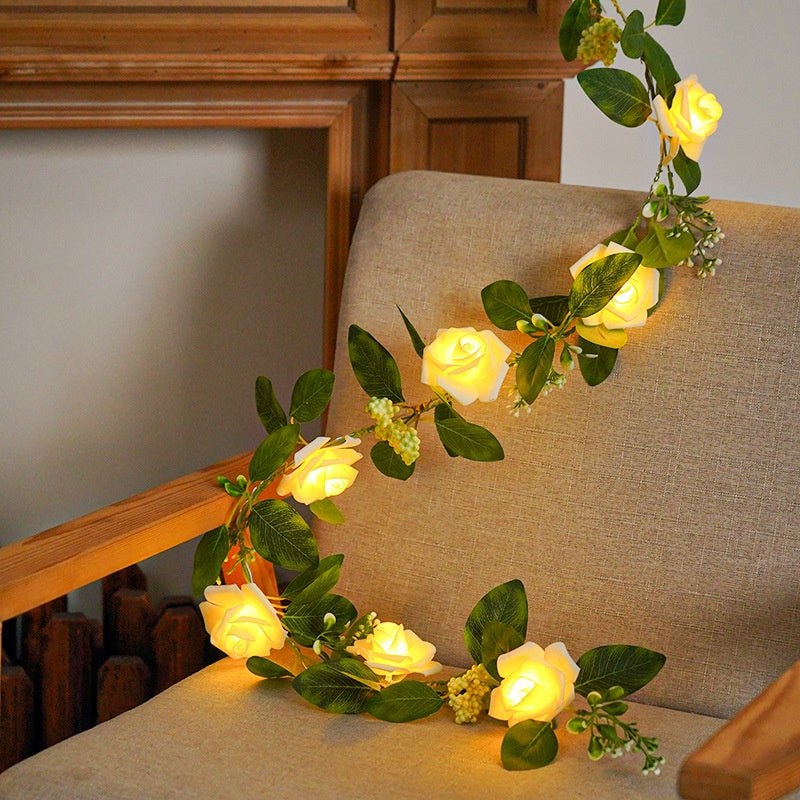 Romantic Decorative Lamp With Rose Vines