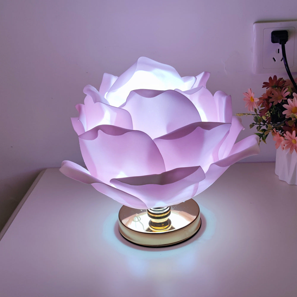 Creative big rose lamp Lotus lamp Dream wedding bedside lamp