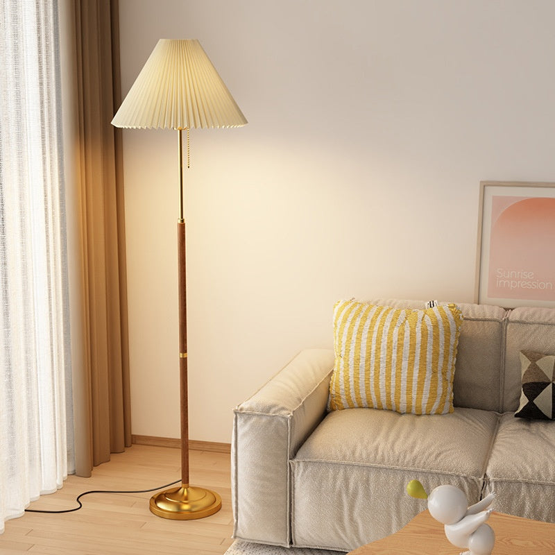 Retro-Style Solid Wood Floor Lamp
