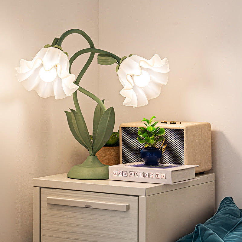 Double Flower Romantic Atmosphere Table Lamp