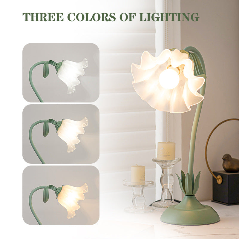 Flower Romantic Atmosphere Table Lamp