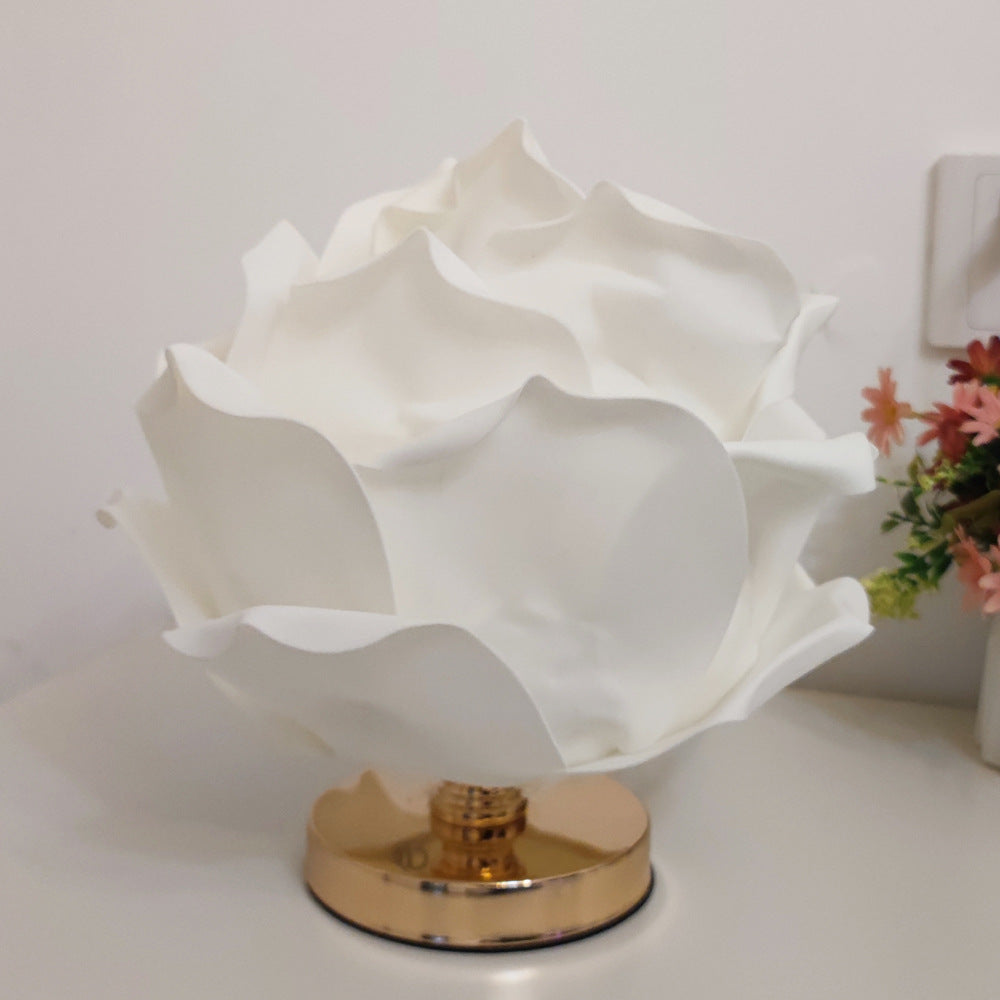 Creative big rose lamp Lotus lamp Dream wedding bedside lamp
