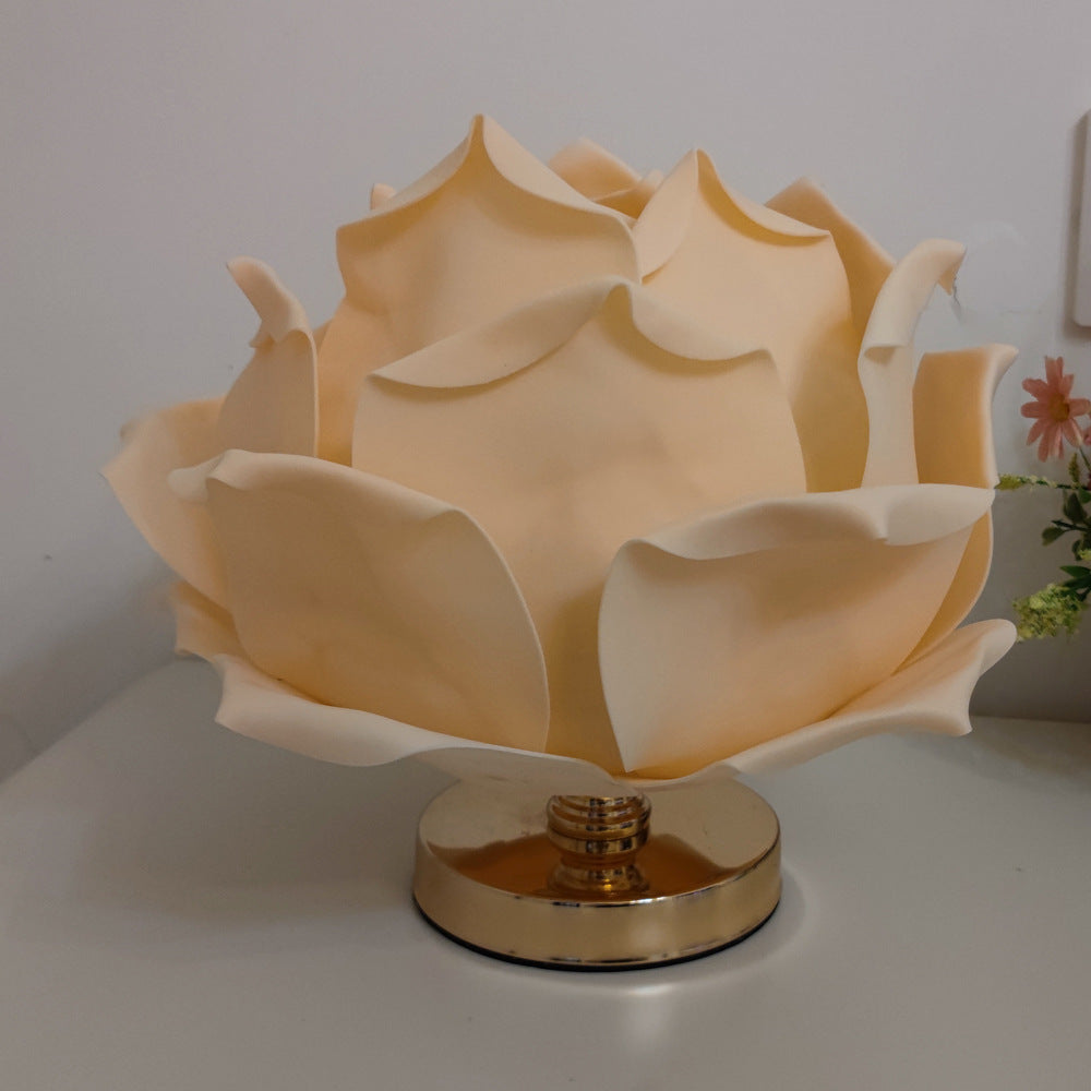 Creative big rose lamp Lotus lamp Dream wedding bedside lamp